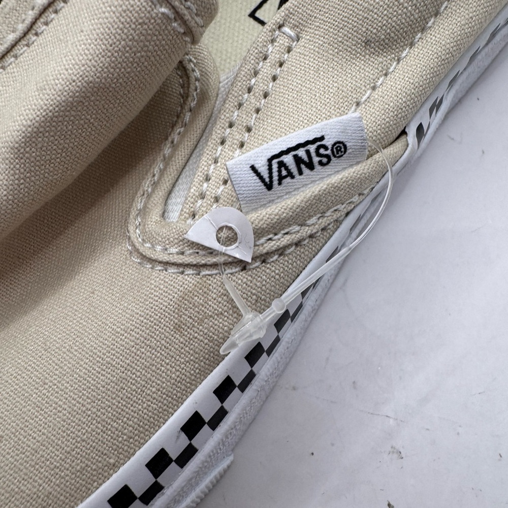 Vans NWOT beige classic slip ons with checker detail 6.5 - Picture 4 of 12